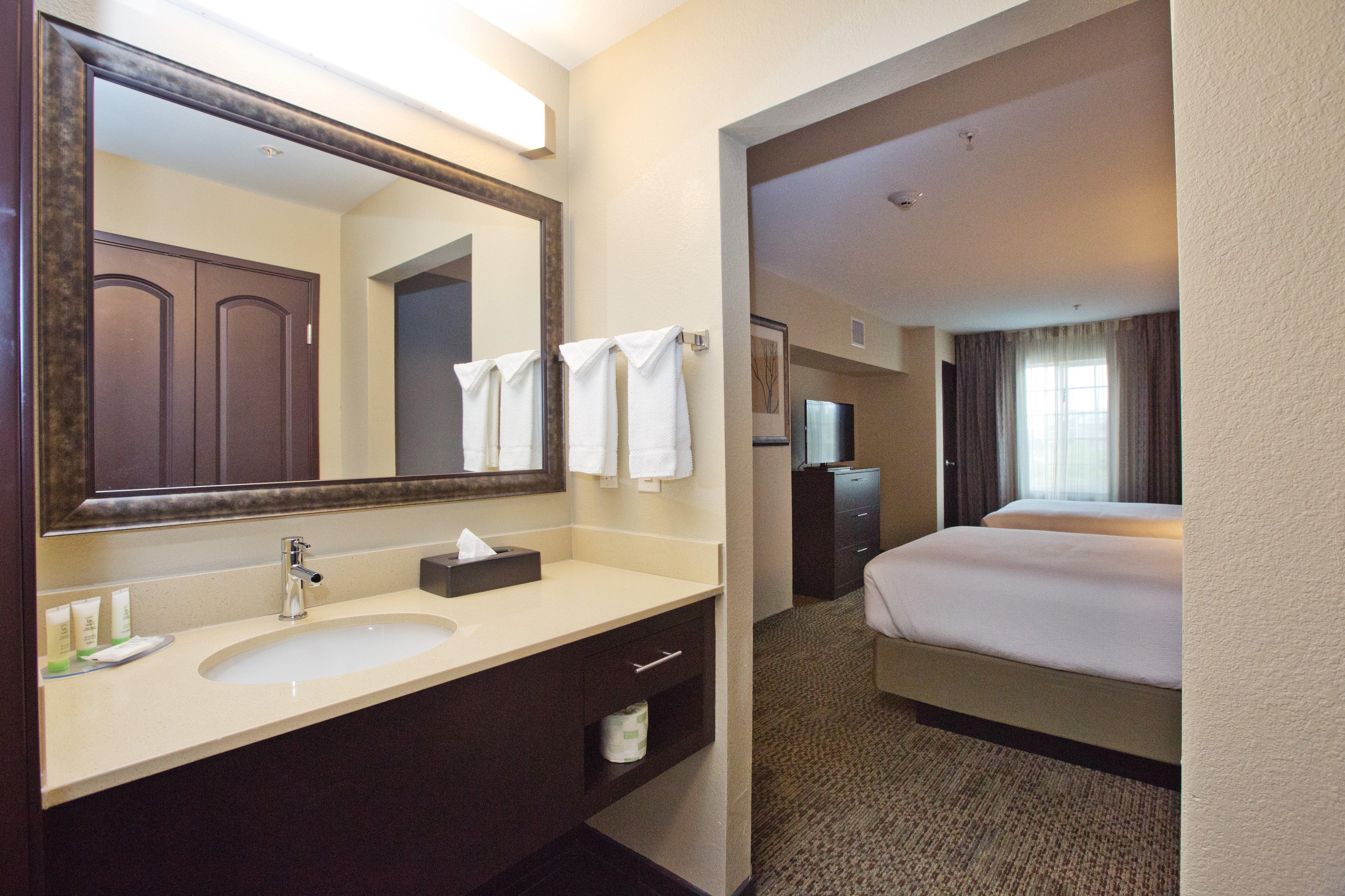Staybridge Suites Austin South Interstate Hwy 35 By Ihg Exterior photo