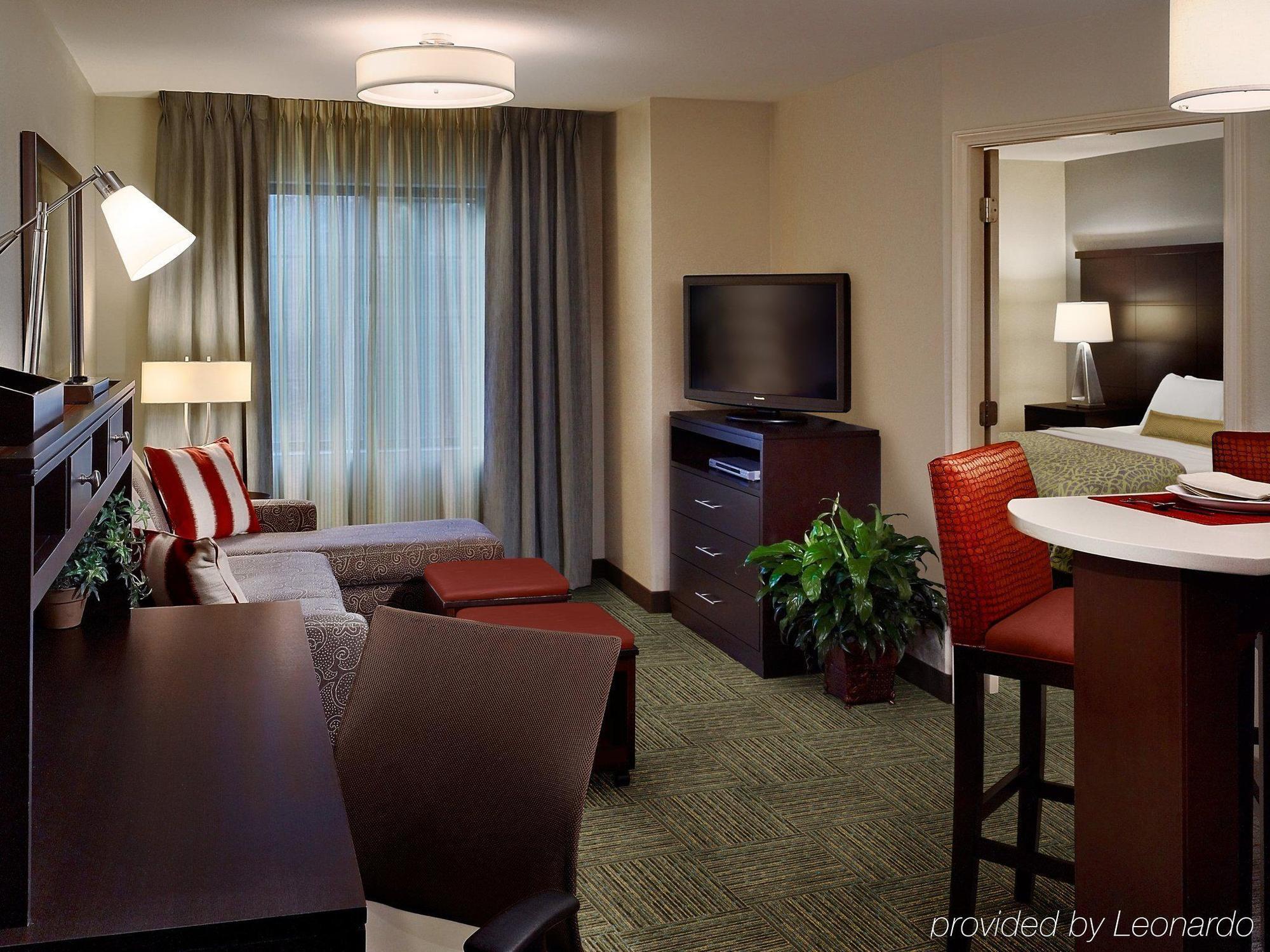 Staybridge Suites Austin South Interstate Hwy 35 By Ihg Exterior photo